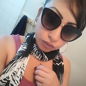 Meet your Posher, Guadalupe